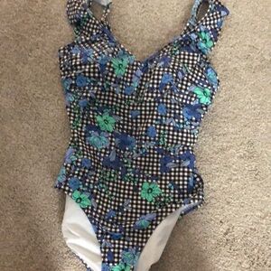 Lands end womens bathing suit size 8